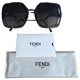 Fendi Oversize Sunglasses Brown Metal Brown