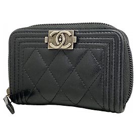 Monedero de piel de ternera granulada negra Chanel Negro