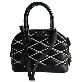 Louis Vuitton Alma BB en cuir malletage noir Noir