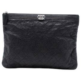 Chanel Black Medium Quilted Caviar Boy O Case Clutch Black