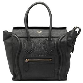 Céline Borsa da viaggio Celine in pelle di vitello micro martellata nera Nero