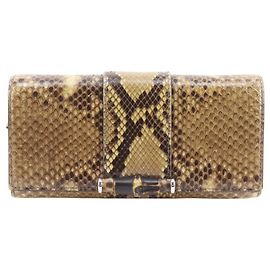 Gucci Bamboo Langer Geldbeutel aus Braunem Python Braun