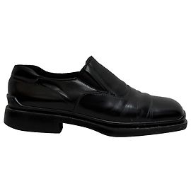 Prada Square-Toe Loafers in Black Leather Black