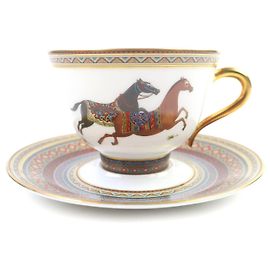 Louça de cerâmica Cheval d'Orient da Hermès Multicor