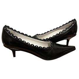 Autre Marque Escarpins noirs en vernis Noir