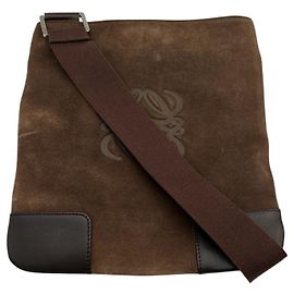Sac à bandoulière en daim Anagram Loewe Marron