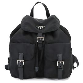 Prada Nylon Saffiano Rucksack Schwarz