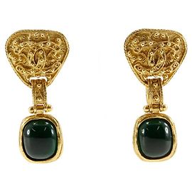 Orecchini vintage Gripoix di Chanel D'oro