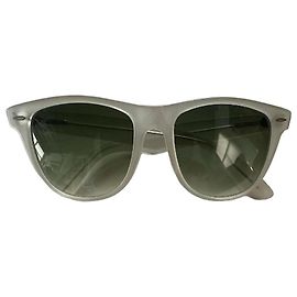 Ray-Ban Wayfarer Translucent Sunglasses White