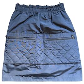 Saia preta acolchoada Chanel Preto