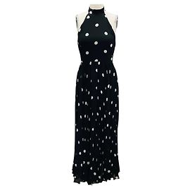 Vestido maxi de chiffon com estampa de bolinhas plissadas em preto e branco Zimmermann Preto