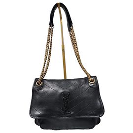Bolsa de Ombro Niki Medium em Couro Preto YSL Saint Laurent Preto