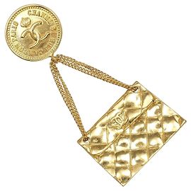 Broche Coco Mark Matelassé de Chanel Doré