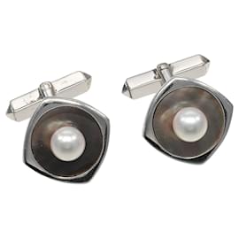 Gemelli in conchiglia d'argento con perle Mikimoto Argento