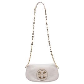 Clutch Reva com corrente Tory Burch em couro branco Branco Cru