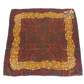 Bufanda de seda Chanel, Patrón Paisley, Joyería, Gripoix, Mujer Roja
