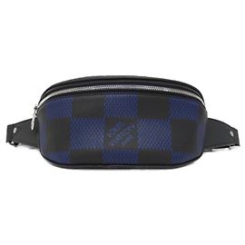 Bumbag in tela Damier Infini Louis Vuitton Nero