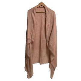 Chal Monogram Louis Vuitton Rosa Beige