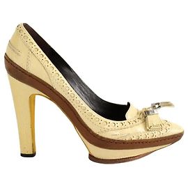 Céline Absatzschuhe Leder Beige Größe 37 Beige