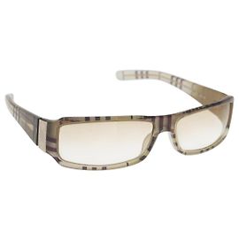 BURBERRY Nova Check Sunglasses plastic Beige Auth BA11299 Beige