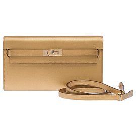 Hermès Bolsa HERMES Kelly to go em Couro Dourado - 103378 Dourado