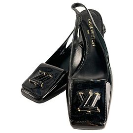 Louis Vuitton Shake Patent Leather Pump 41 Black Black