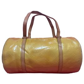 Louis Vuitton Monogram Vernis Alma BB Amarillo