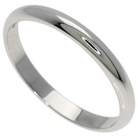 Cartier Women's Platinum Wedding Ring Silvery