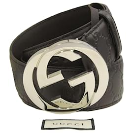 Cinto Gucci com fivela entrelaçada G Marrom Castanho escuro
