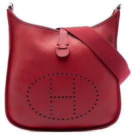 Hermès Red Clemence Evelyne III 33 Red Dark red