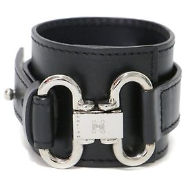 Céline Pulsera de cuero negro Celine con charm Negro