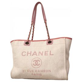Chanel Deauville Strohtasche mit Kette Pink