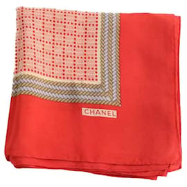 Chanel Rotes Carré Rot