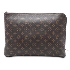Étui Voyage MM Monogram Marron Louis Vuitton Marron