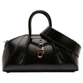 Bolsa de mão Antigona Stretch em couro box preto da Givenchy Preto