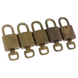 LOUIS VUITTON Ensemble de 5 Cadenas en métal Doré LV Auth 167100 Doré