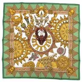 Lenço de seda Carre 90 L'OR DES CHEFS da Hermès Dourado Verde