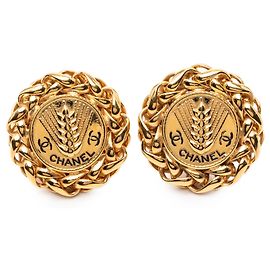 Boucles d'oreilles clip en médaillon de blé plaqué or CC doré Chanel Doré