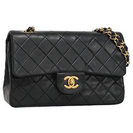 Chanel Timeless - Classic Double Flap Bag Leather 23 Black