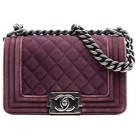 Chanel Petit Sac Boy en Velours Matelassé Violet Violet