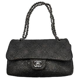 Chanel Classic Flap Tasche aus silbernem Strass. silberner Strass. mittel Braun