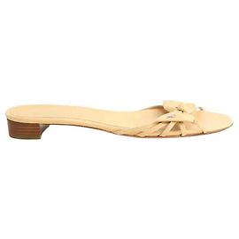 Chanel Beige Leder Sandalen Beige