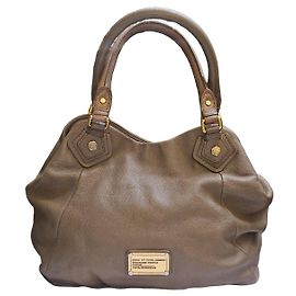 Bolsa Marc by Marc Jacobs, modelo Francesca, em couro texturizado taupe – muito bom estado Marrom