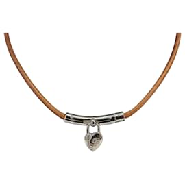 Hermès Collana Choker Cuore Cadena Viviride in pelle marrone Hermes Marrone