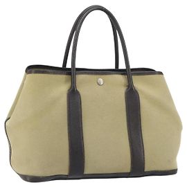 Bolsa Tote Garden Party MM Ash Tower da Hermès Bege