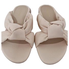 Beige leather Stuart Weitzman sandals Beige