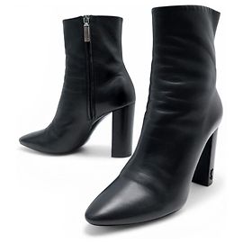BOTINES SAINT LAURENT LOU 527418 39 EN CUERO Negro
