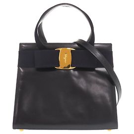 Salvatore Ferragamo Navy Leather Handbag Navy blue