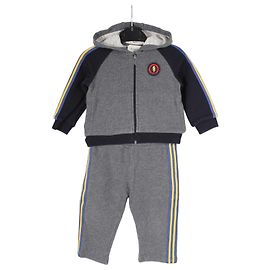 Conjunto Gucci para tu niño Gris
