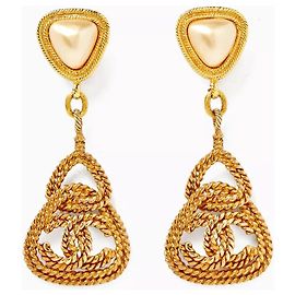 Boucles d'oreilles vintage à clous Chanel Doré
